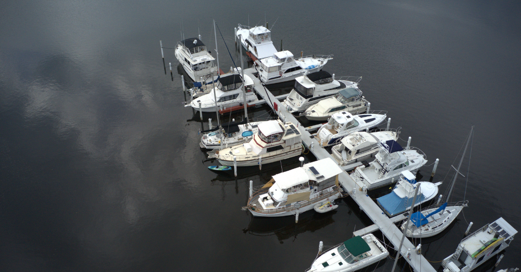 Dry Stack vs. Wet Slip Which Is Right for Your Boat at Mangrove Marina
