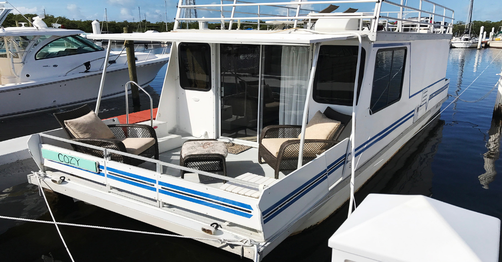 houseboats for rent
