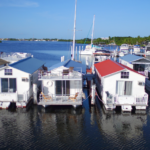 Houseboat Rentals in Key Largo